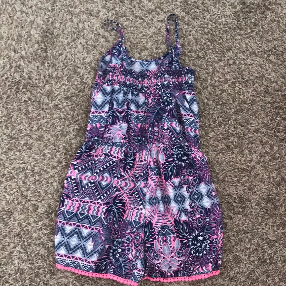 pink and blue pattern romper - Picture 2 of 4